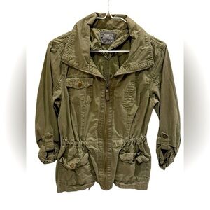 Ashley By 26 International Utility Collection Roll Tab Military Green Medium